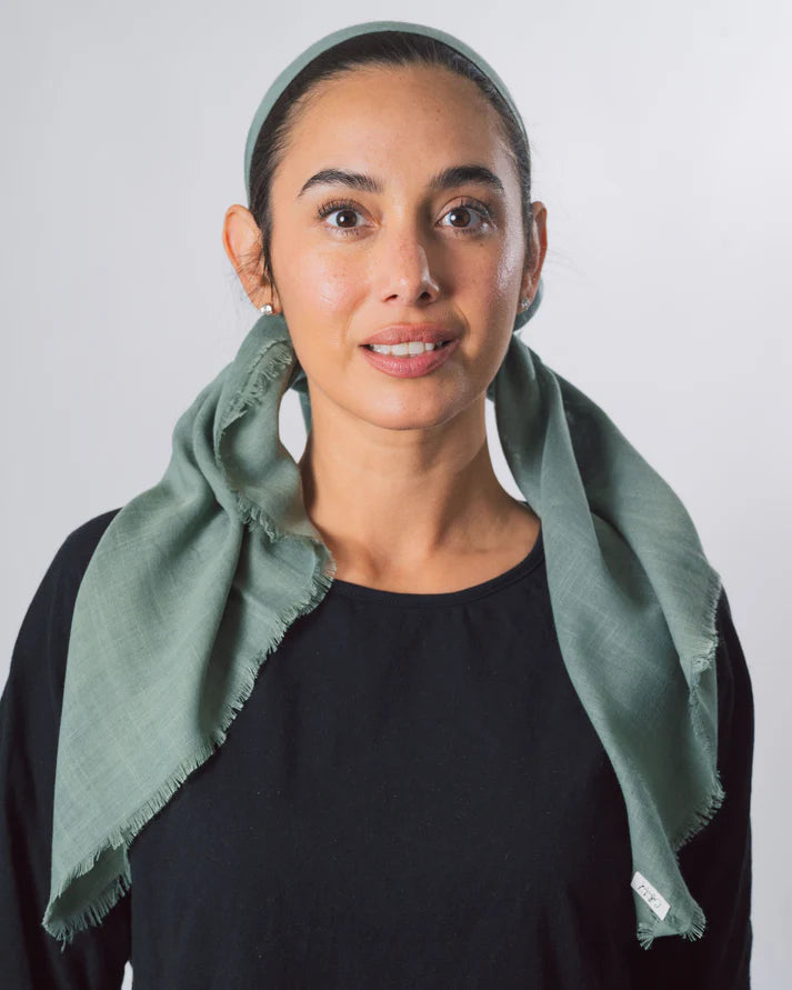 Single Tone Pre-Tied Fringe With Grip