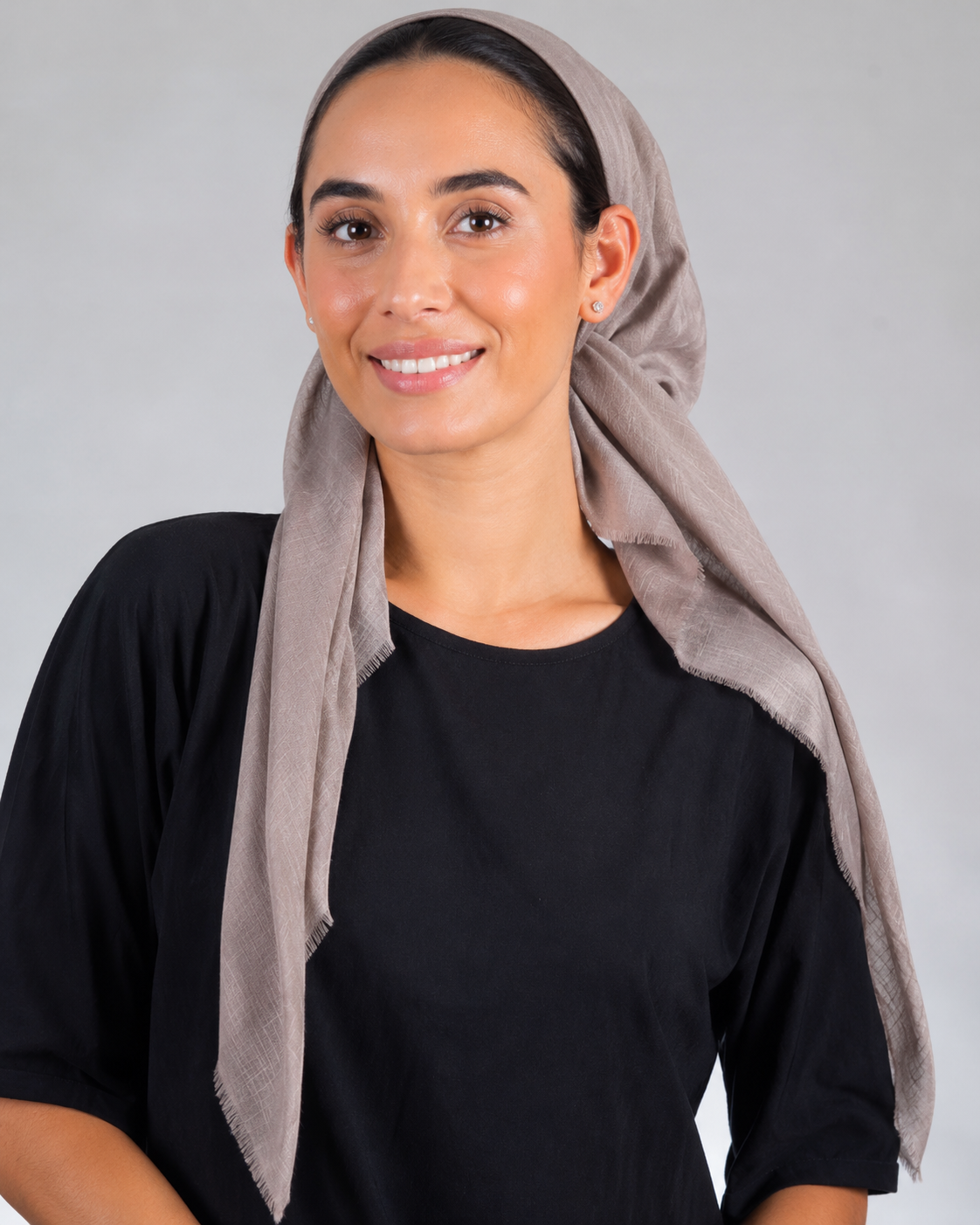 Single Tone Pre-Tied Fringe With Grip