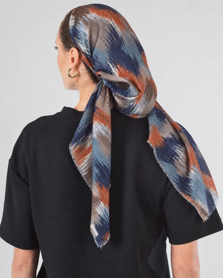 Brushstroke Pre-tied